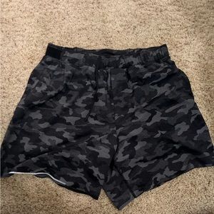 Men’s lululemon shorts